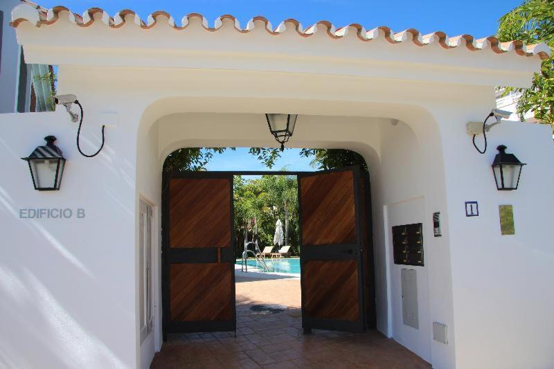 Cortijo Del Mar Resort 에스테포나 객실 사진